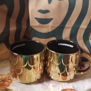 2 Starbucks 14 fl oz mugs